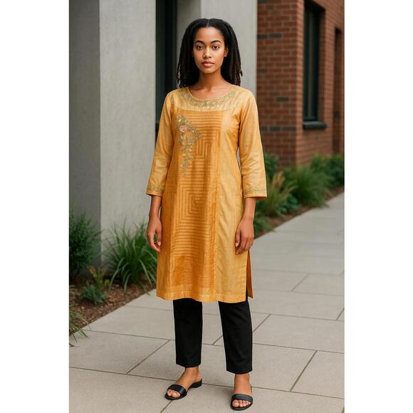 Tops - Helina by Vira Beautiful Kurta Women's Size 36